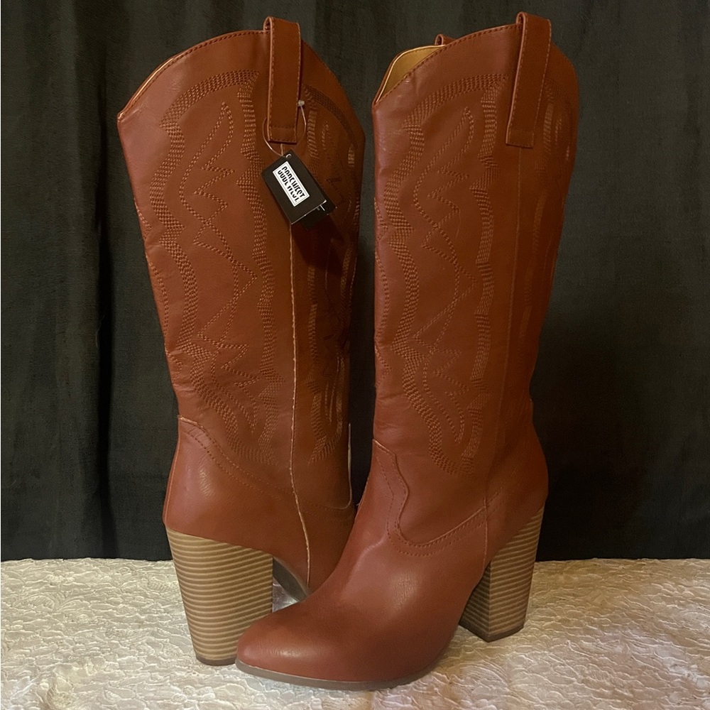 CODEWEST Cowboy Boot “Kiki” in Cognac Size 9.5